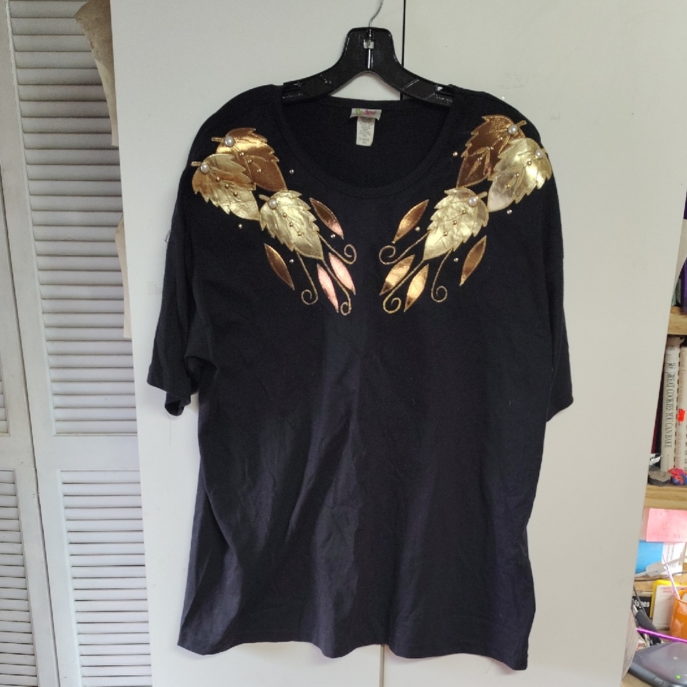 Cactus Black Tee with Gold Leaf Design